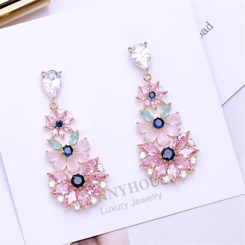 Fashion Bohemia Fancy Pink Crystal Flower Dangle Earrings for Women Luxury Silver Color Drops Earrings Rococo Style Jewelry