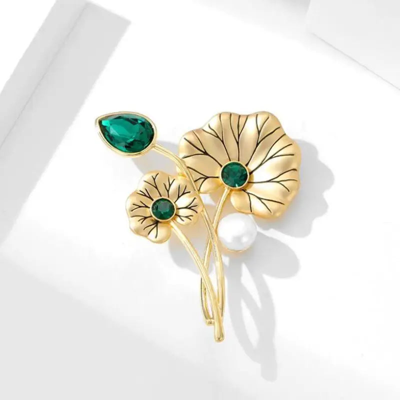 Fashion Exquisite Lotus Leaf Flower Brooches For Women Clothing Coat Jewelry Accessries Gifts